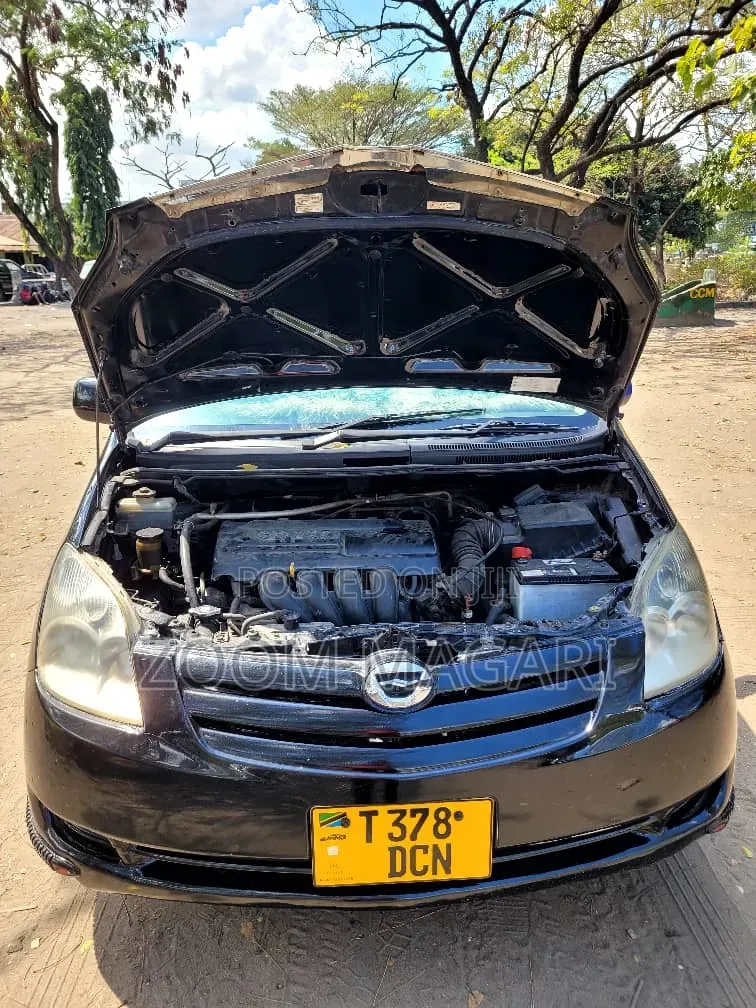 Toyota Corolla Spacio 2003 Black