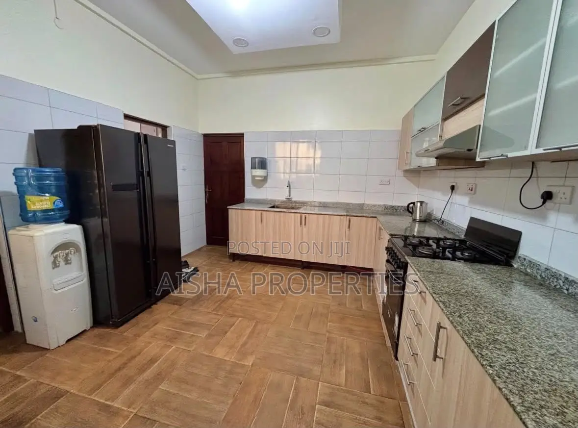 Furnished 3bdrm Apartment in Upanga East for rent