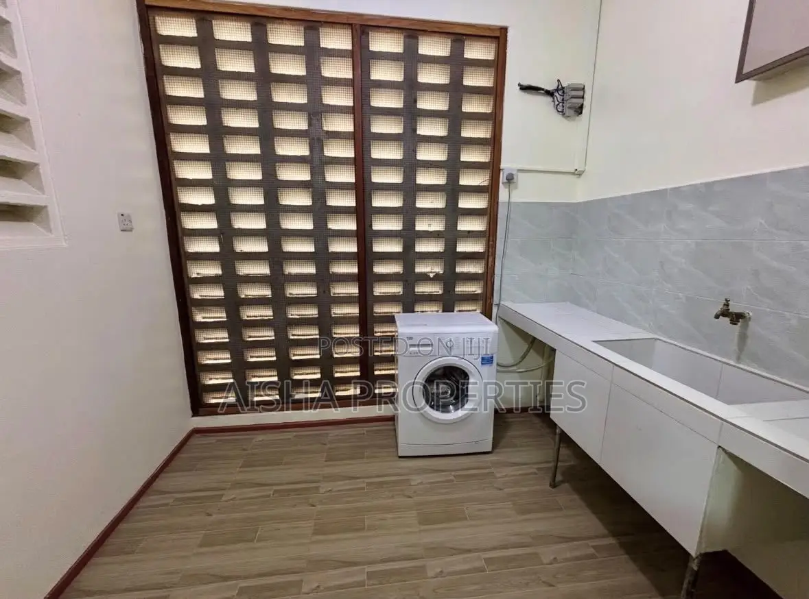 Furnished 3bdrm Apartment in Upanga East for rent