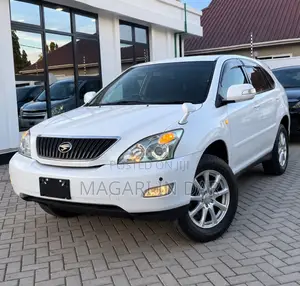 Toyota Harrier 2006 White