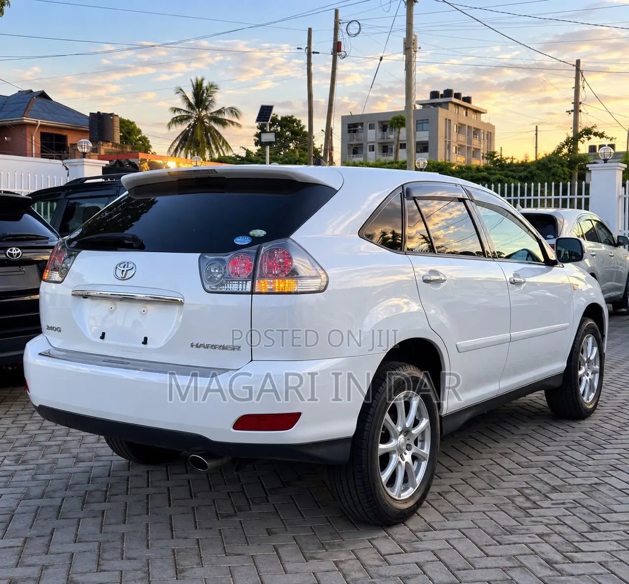 Toyota Harrier 2006 White