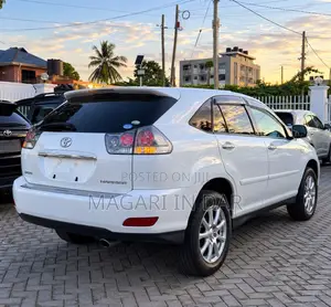 Toyota Harrier 2006 White