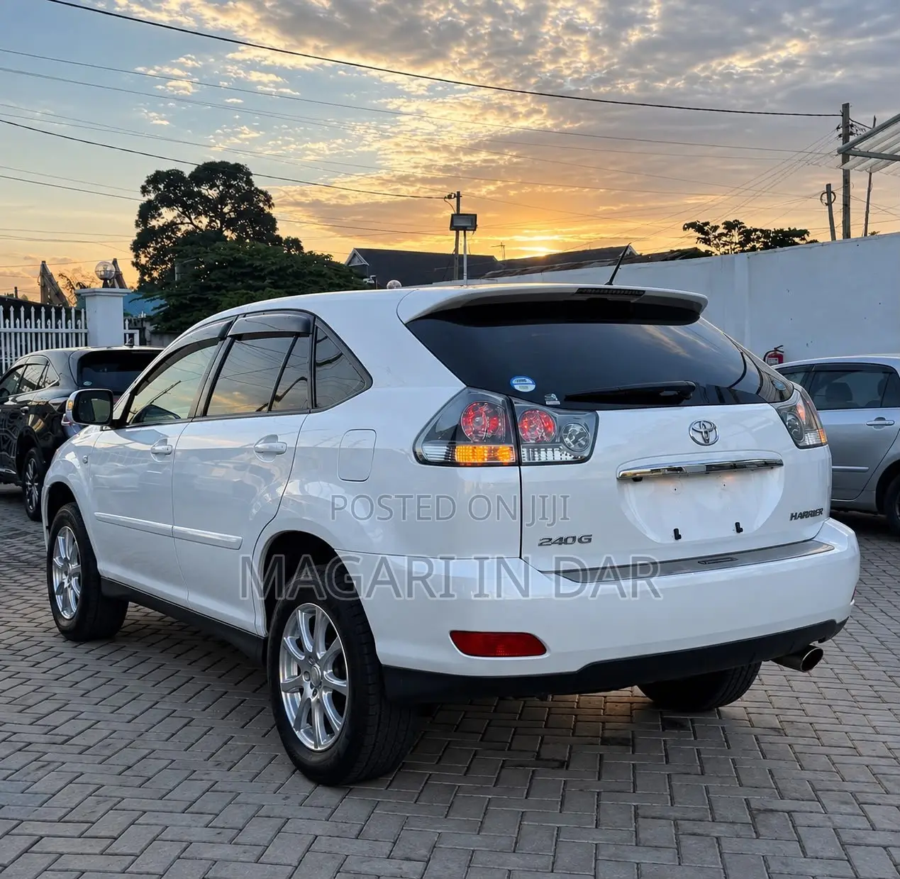 Toyota Harrier 2006 White