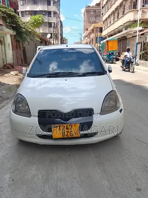 Toyota Vitz 2003