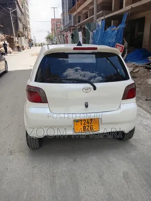 Toyota Vitz 2003