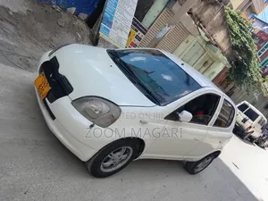Toyota Vitz 2003