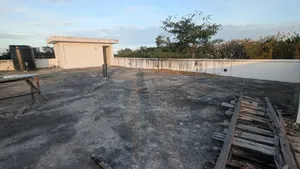 8bdrm House in The Villa, Oyster Bay for rent