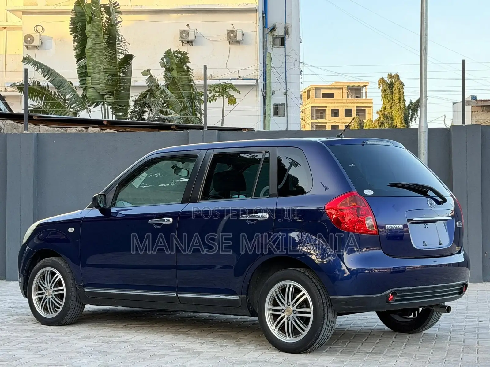 Mazda Verisa 2006 Blue