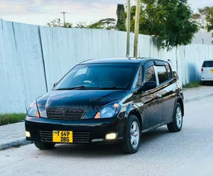 Toyota Opa 2001 Black