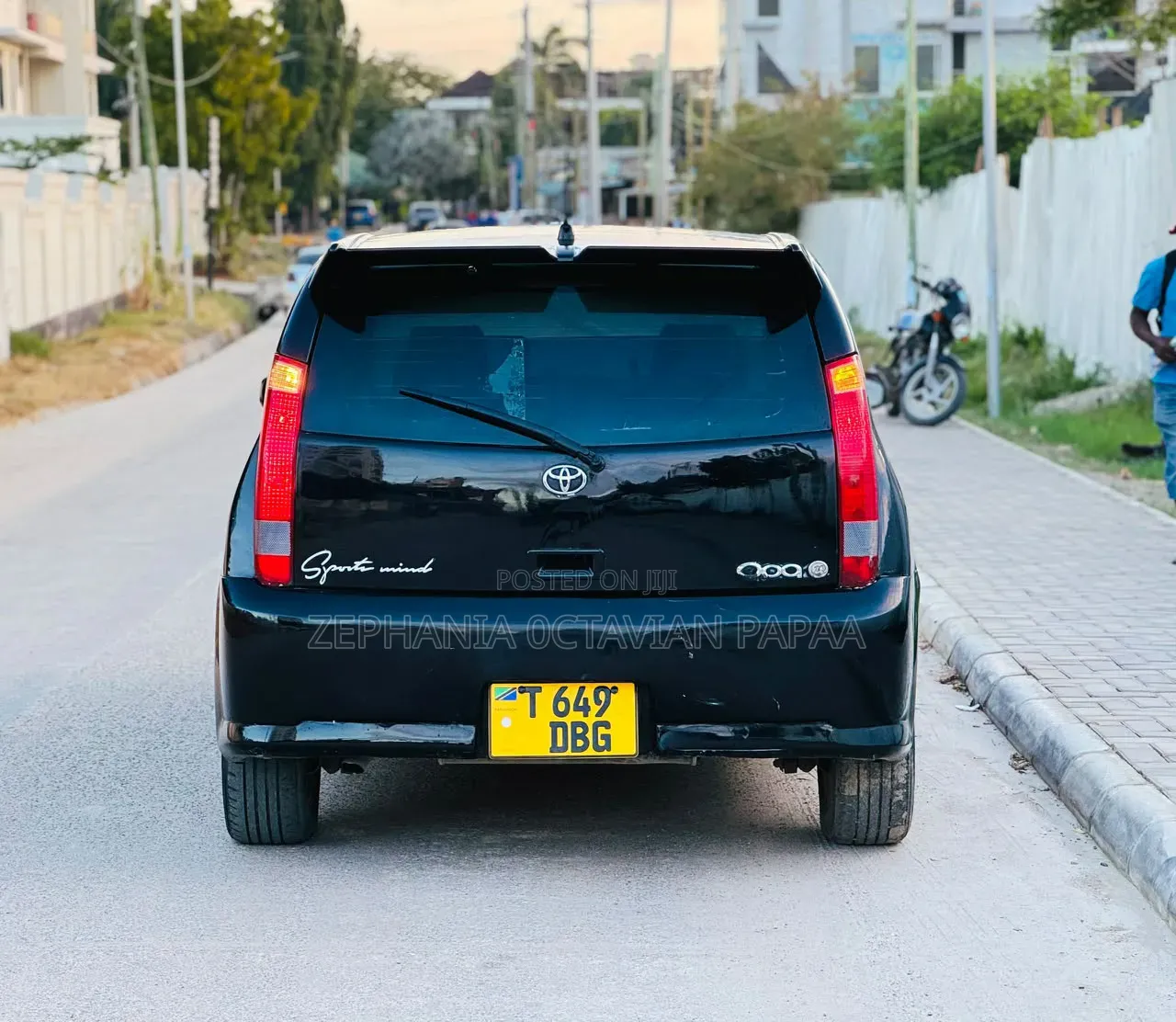 Toyota Opa 2001 Black