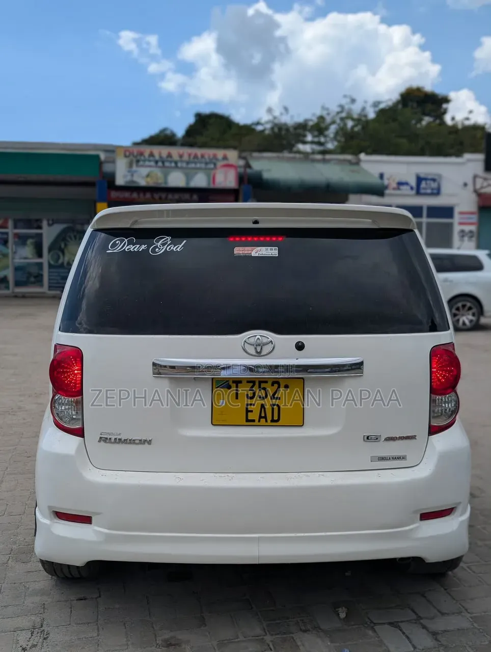 Toyota Corolla Rumion 2009 White