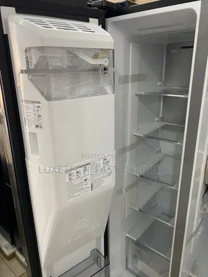 Hisense H780sb-Idl 601L Side-by-Side Fridge Ice Maker, Dispenser, WiFi