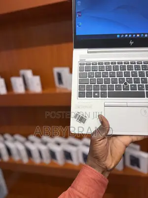 Laptop HP EliteBook 840 G5 8GB Intel Core i5 SSD 256GB