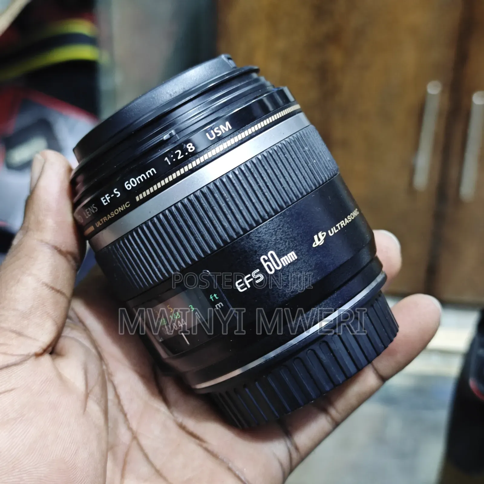 Canon EF-S 60mm F/2.8 Macro USM Lens