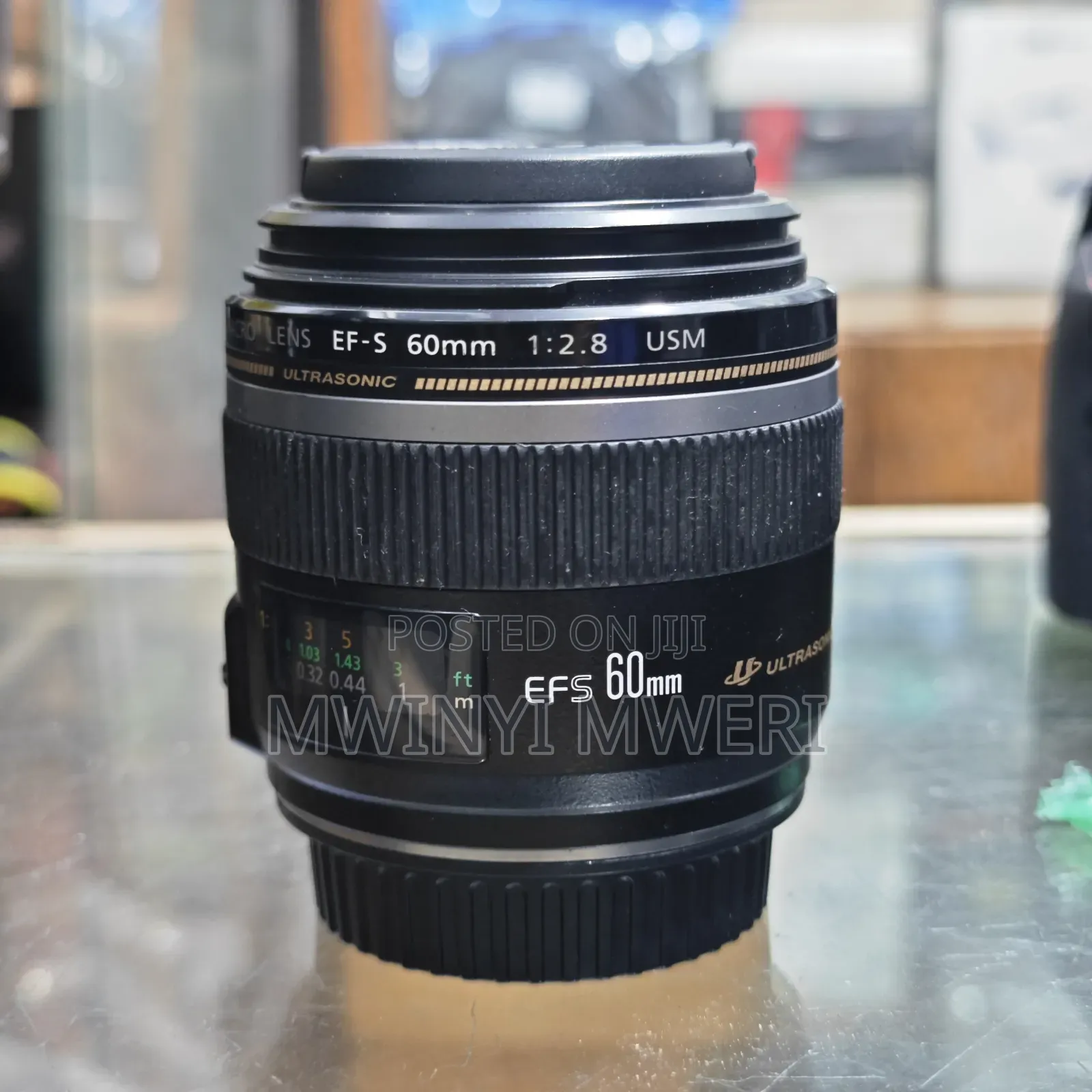 Canon EF-S 60mm F/2.8 Macro USM Lens