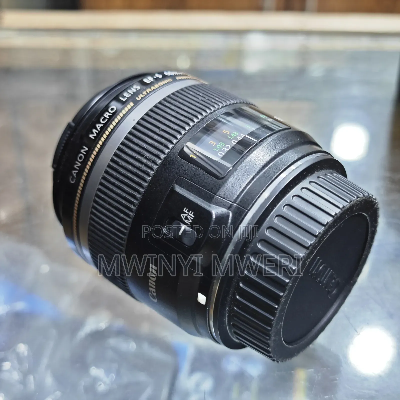 Canon EF-S 60mm F/2.8 Macro USM Lens