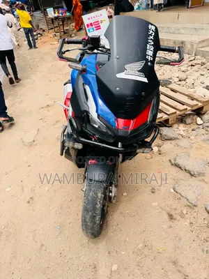 Honda 2025 Red