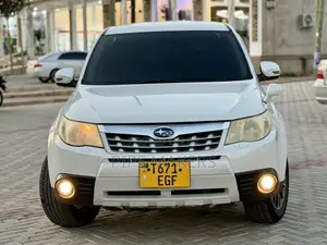 Subaru Forester 2010 White