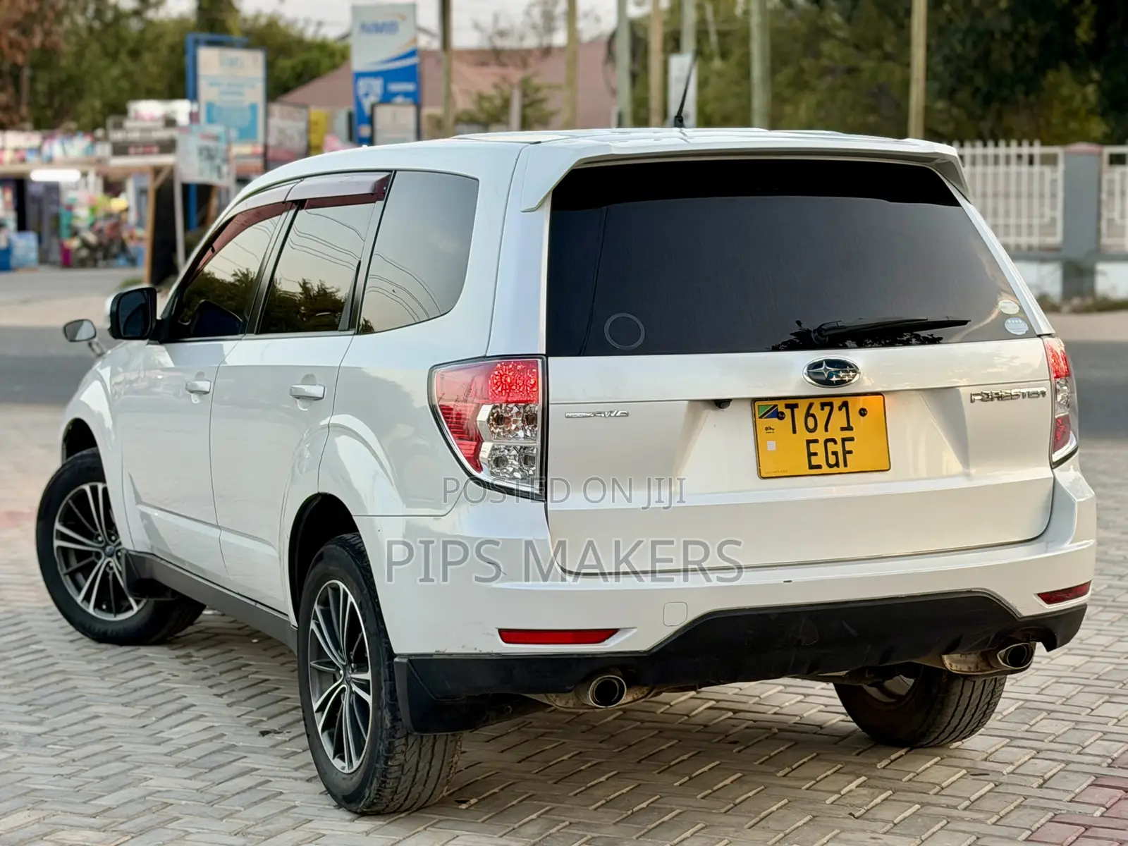 Subaru Forester 2010 White