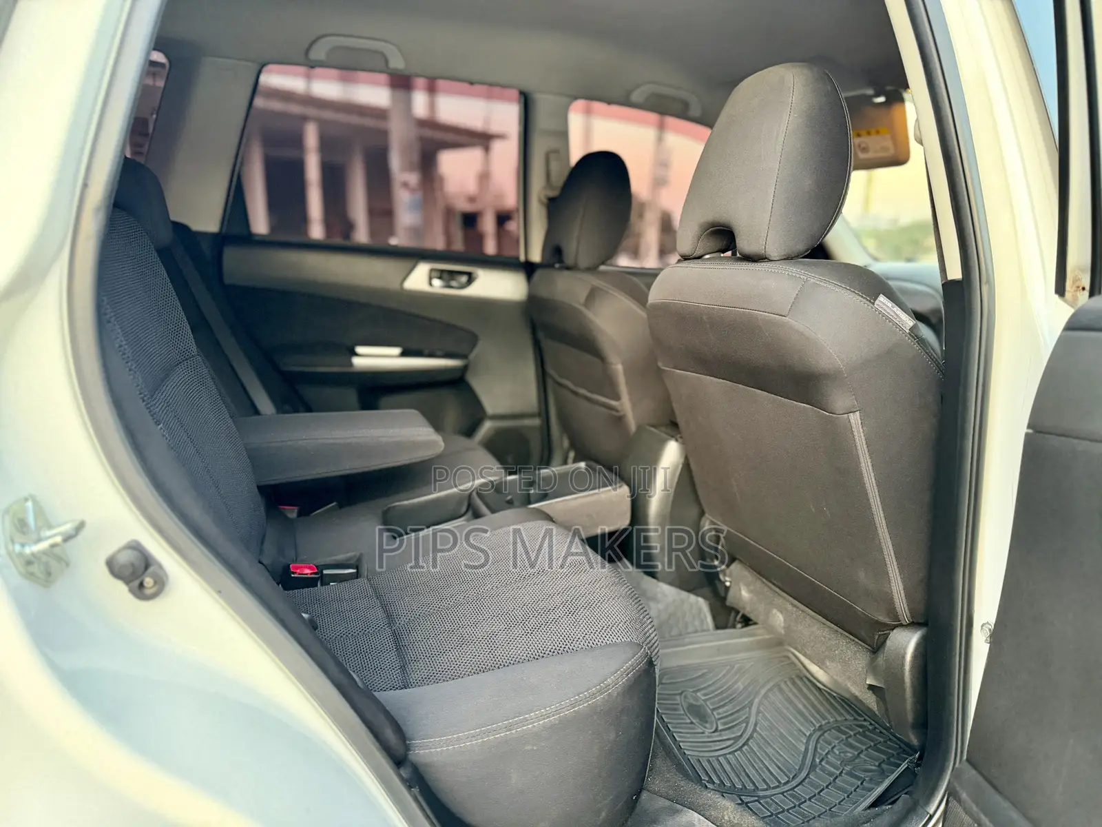 Subaru Forester 2010 White