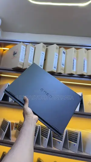 New Laptop HP Omen 16 8GB Intel Core i9 SSD 512GB