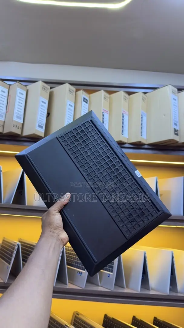 New Laptop HP Omen 16 8GB Intel Core i9 SSD 512GB