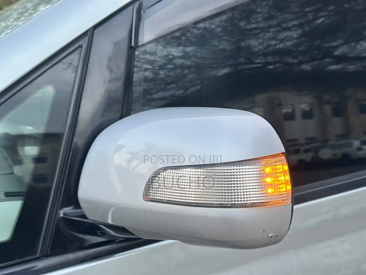 Toyota Alphard 2005 Silver