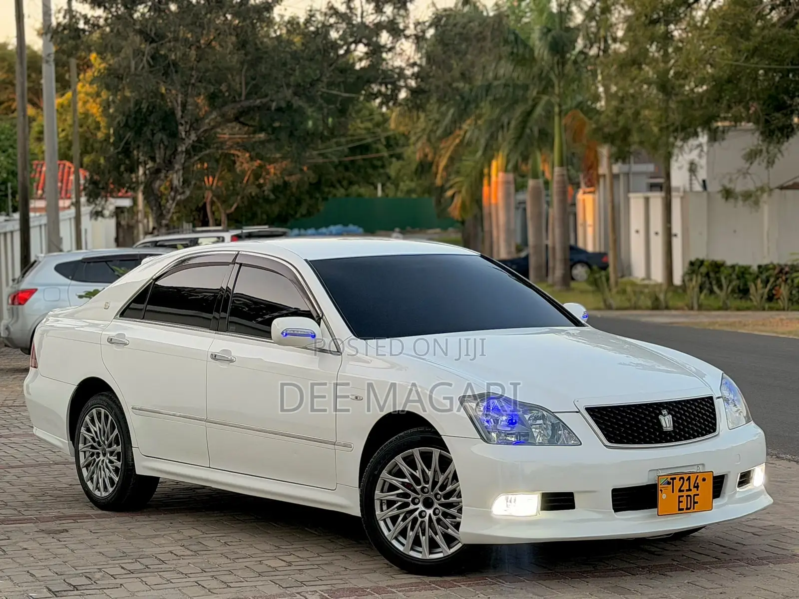 Toyota Crown 2007 White