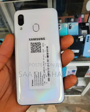 Samsung Galaxy A40 64 GB White