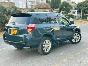 Toyota Vanguard 2008 Green