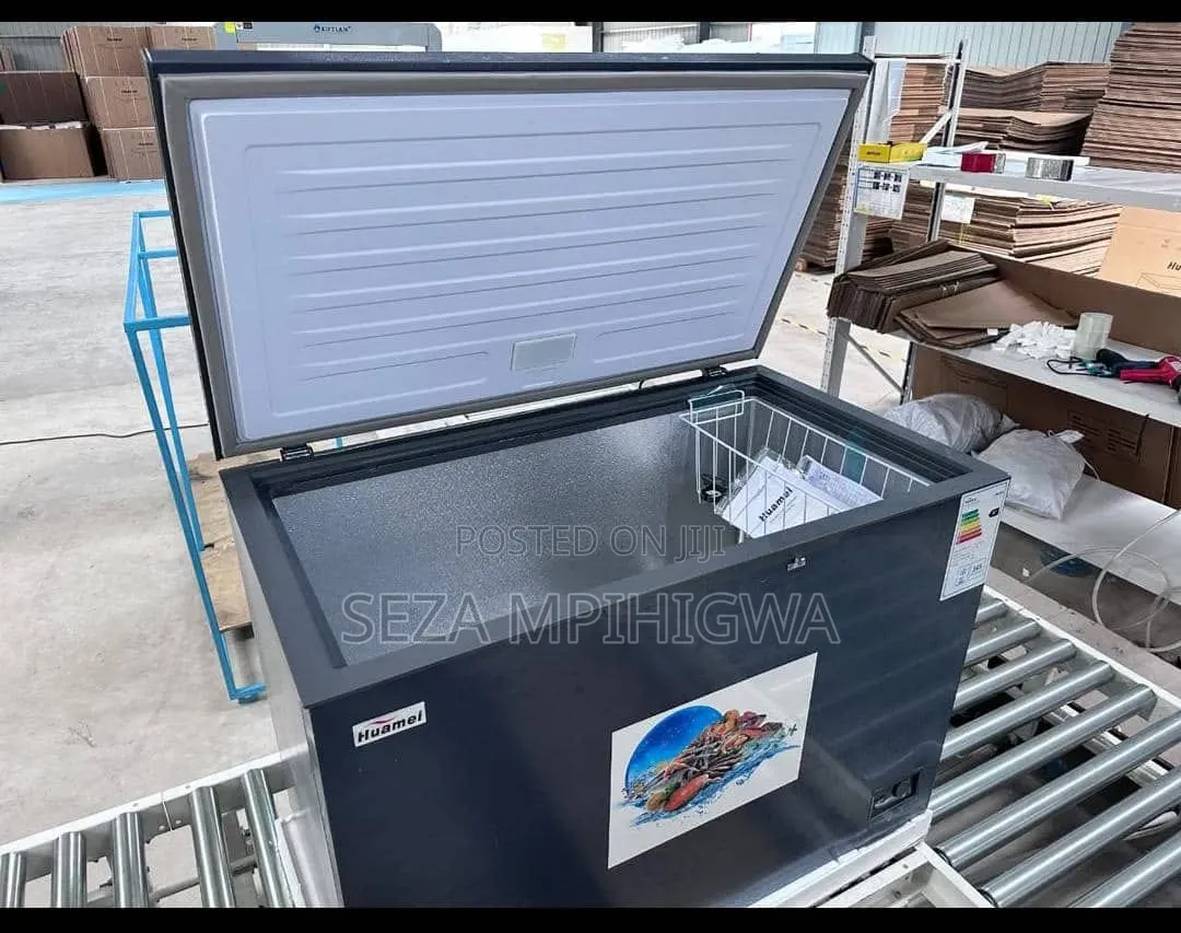 *Huamei Chest Freezer Liter-300l