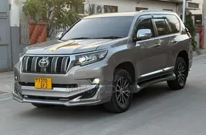 Toyota Land Cruiser Prado 2020 Gray