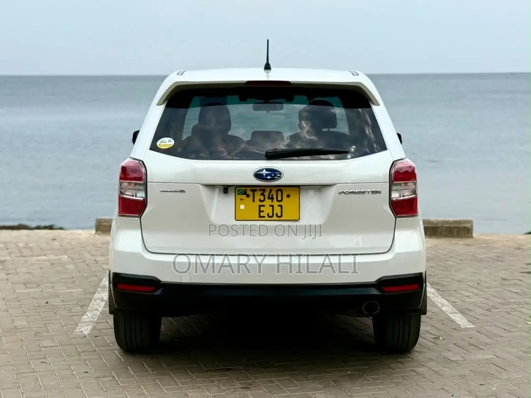 Subaru Forester 2012 White