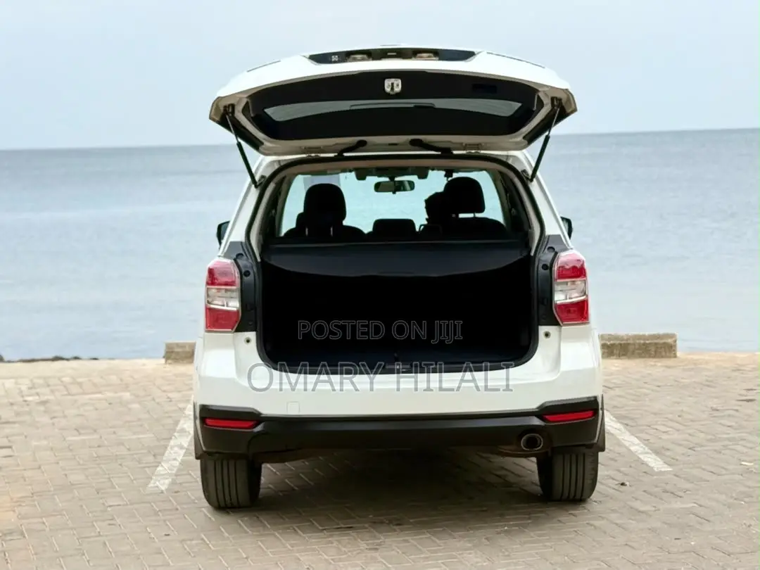 Subaru Forester 2012 White