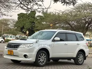 Subaru Forester 2009 White