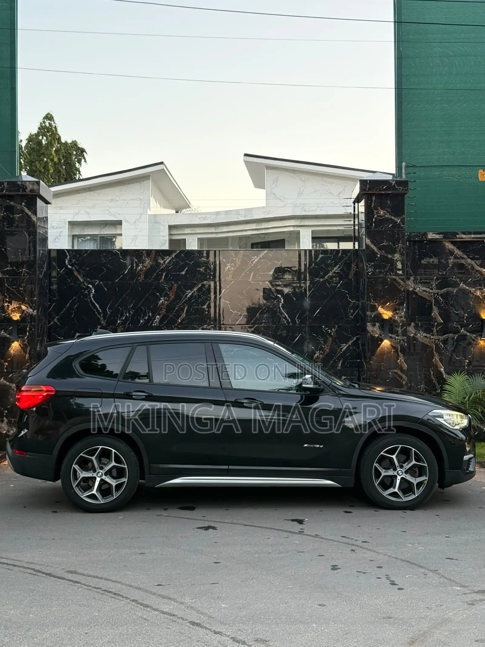 BMW X1 xDrive28i AWD 2016 Black