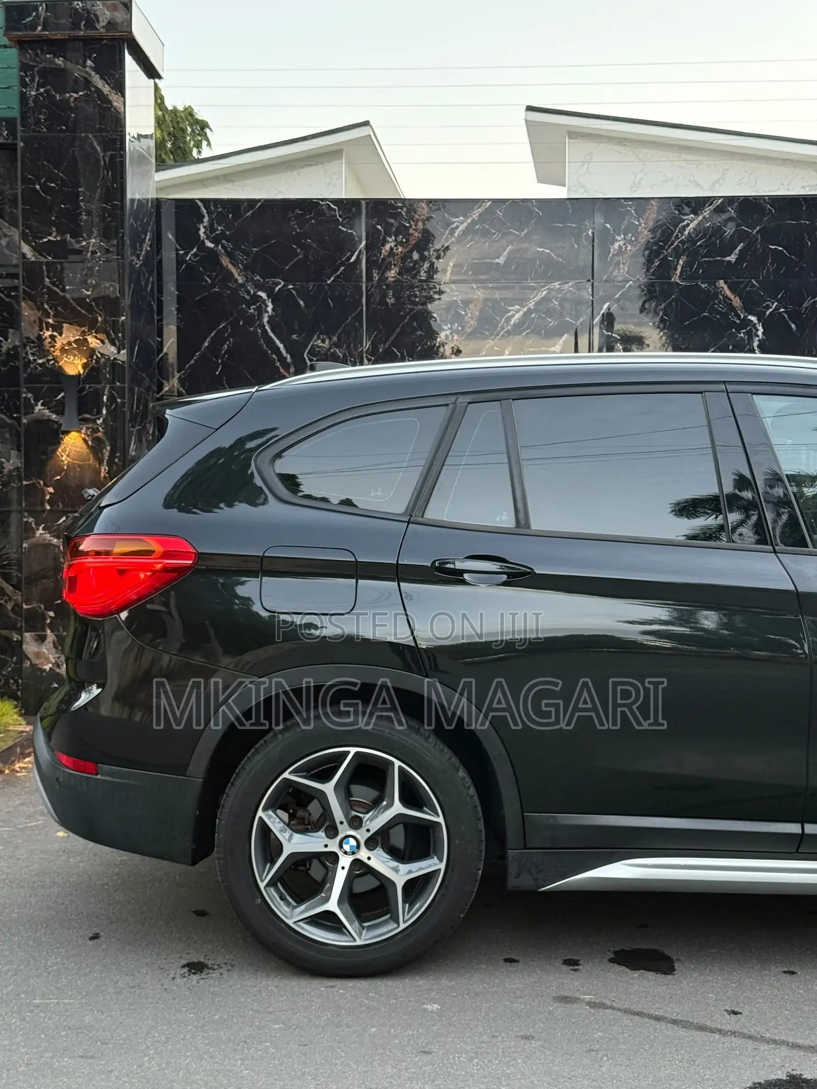 BMW X1 xDrive28i AWD 2016 Black