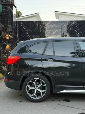 BMW X1 xDrive28i AWD 2016 Black