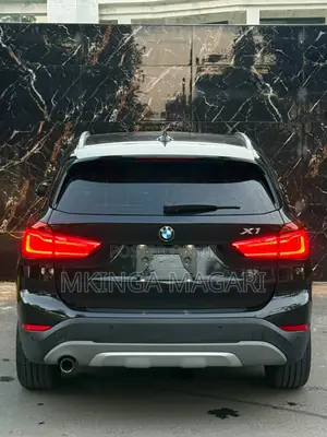BMW X1 xDrive28i AWD 2016 Black
