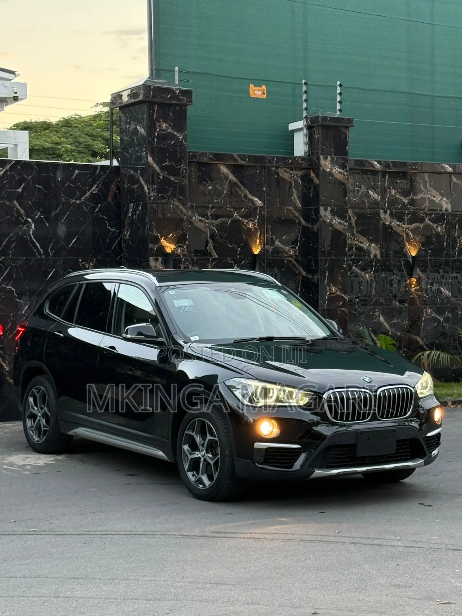 BMW X1 xDrive28i AWD 2016 Black