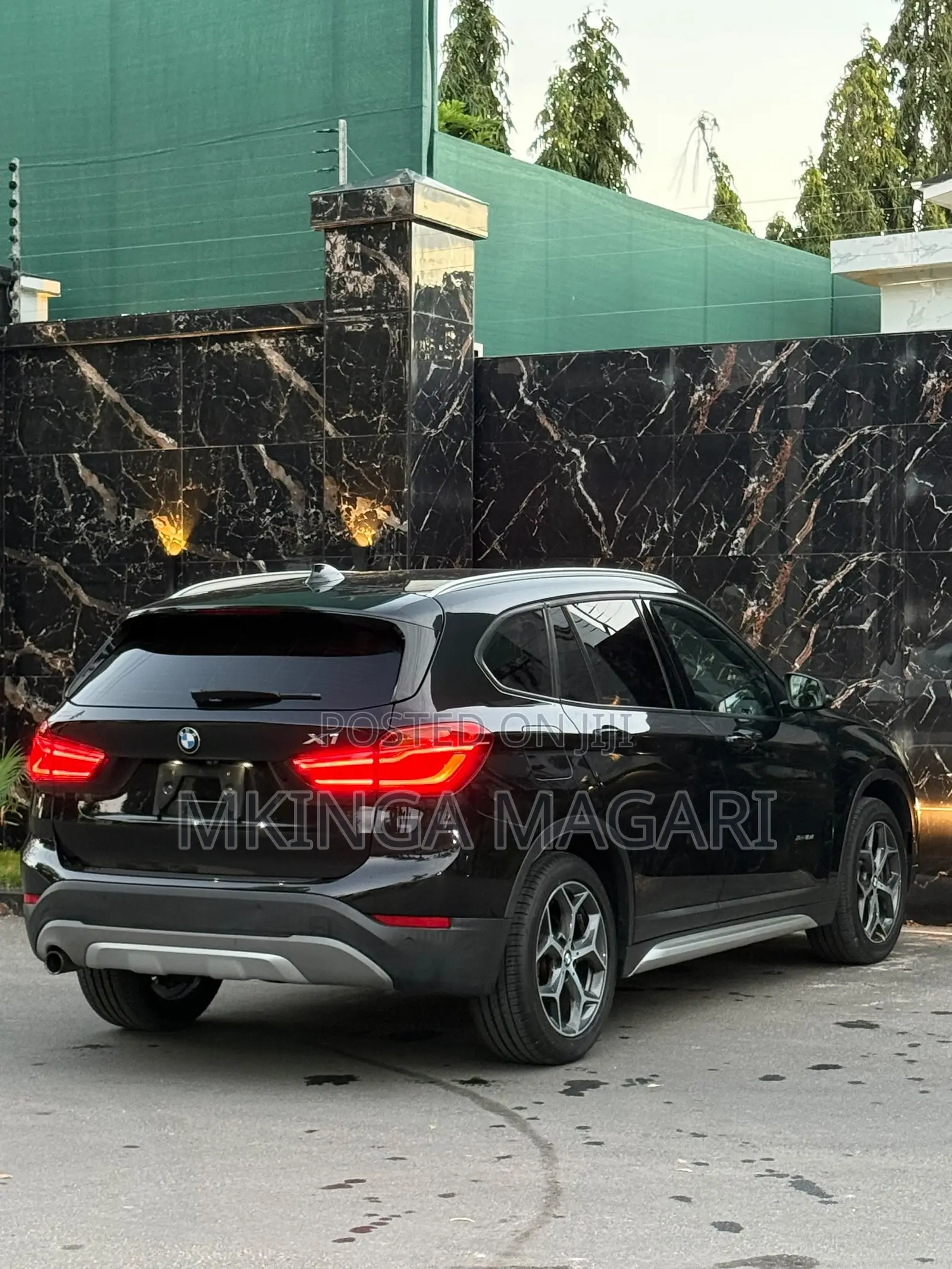 BMW X1 xDrive28i AWD 2016 Black