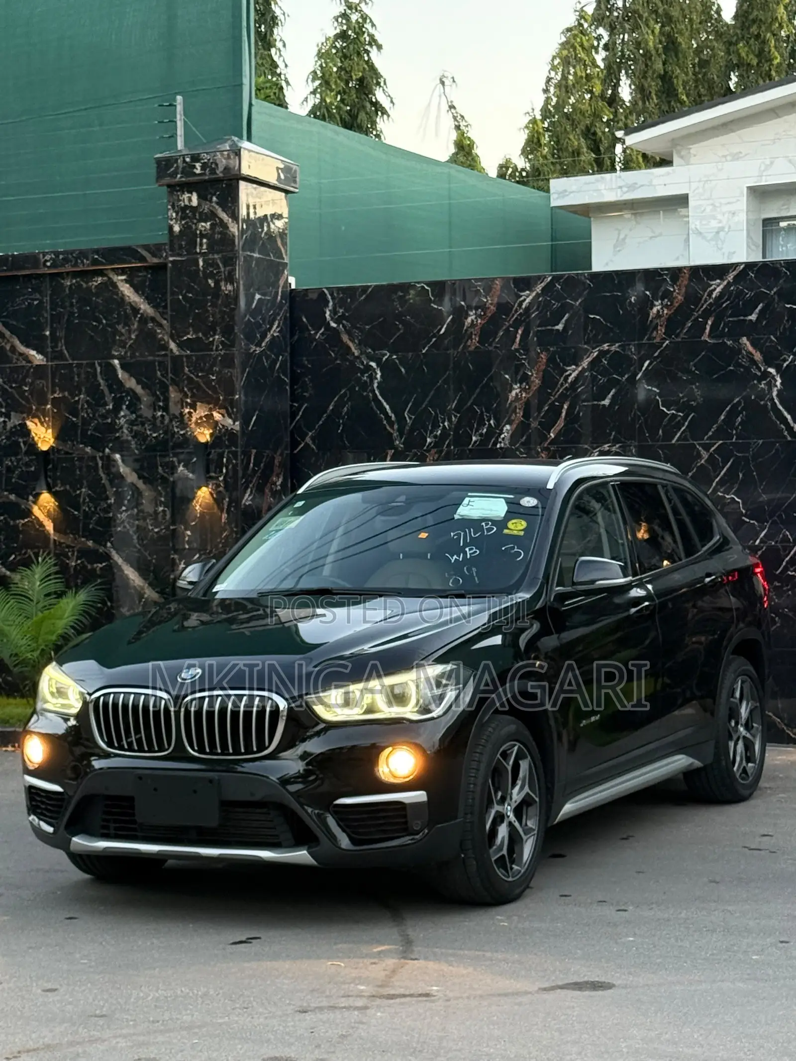 BMW X1 xDrive28i AWD 2016 Black