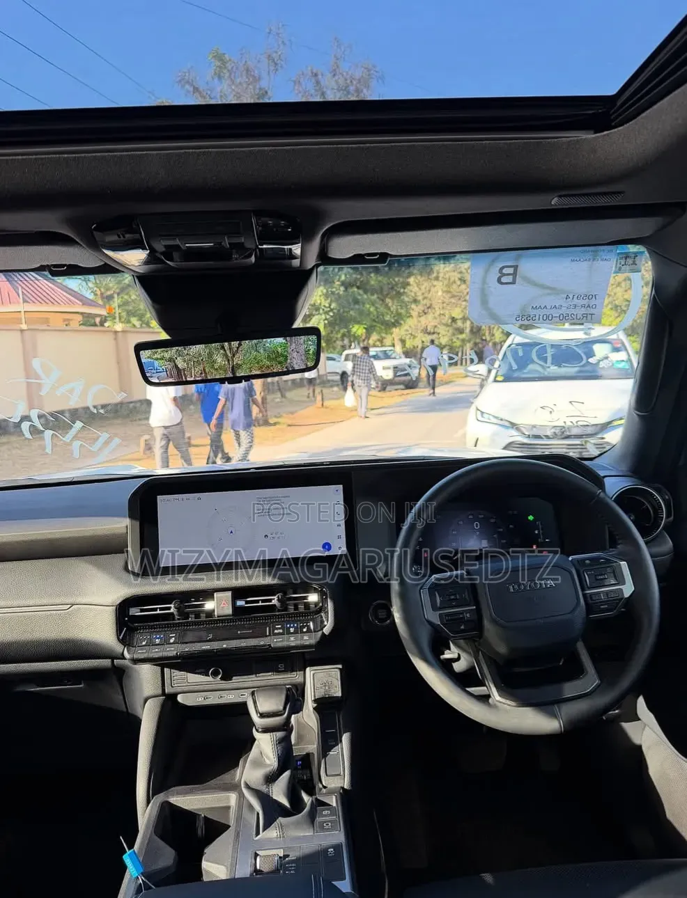 Toyota Land Cruiser Prado 2025 Ivory