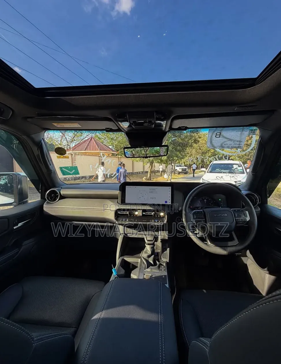 Toyota Land Cruiser Prado 2025 Ivory