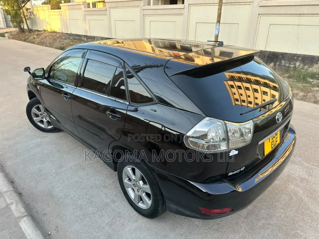 Toyota Harrier 2006 Black