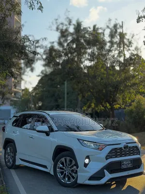 Toyota RAV4 2020 Ivory