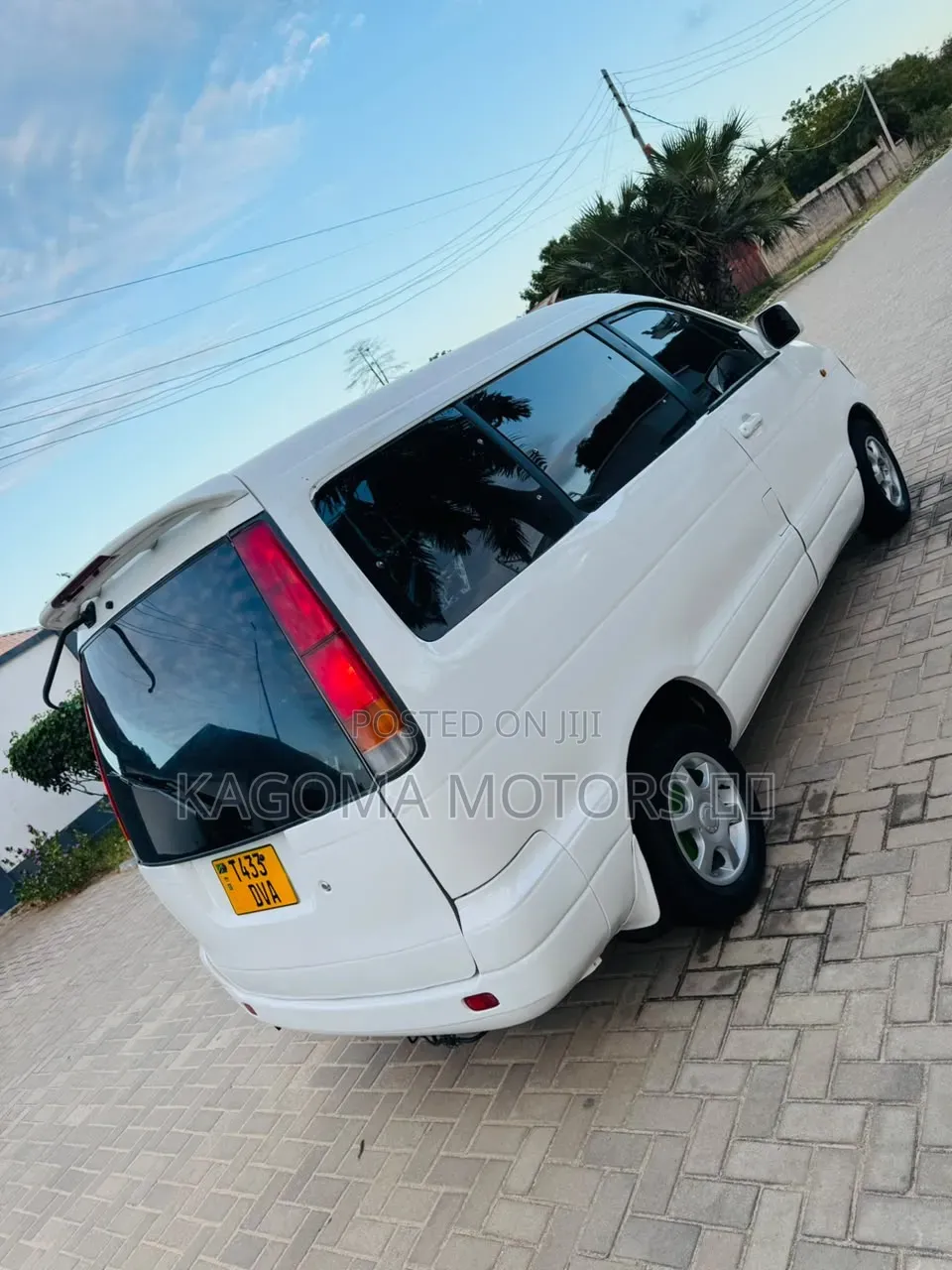 Toyota LiteAce Noah 2001 White