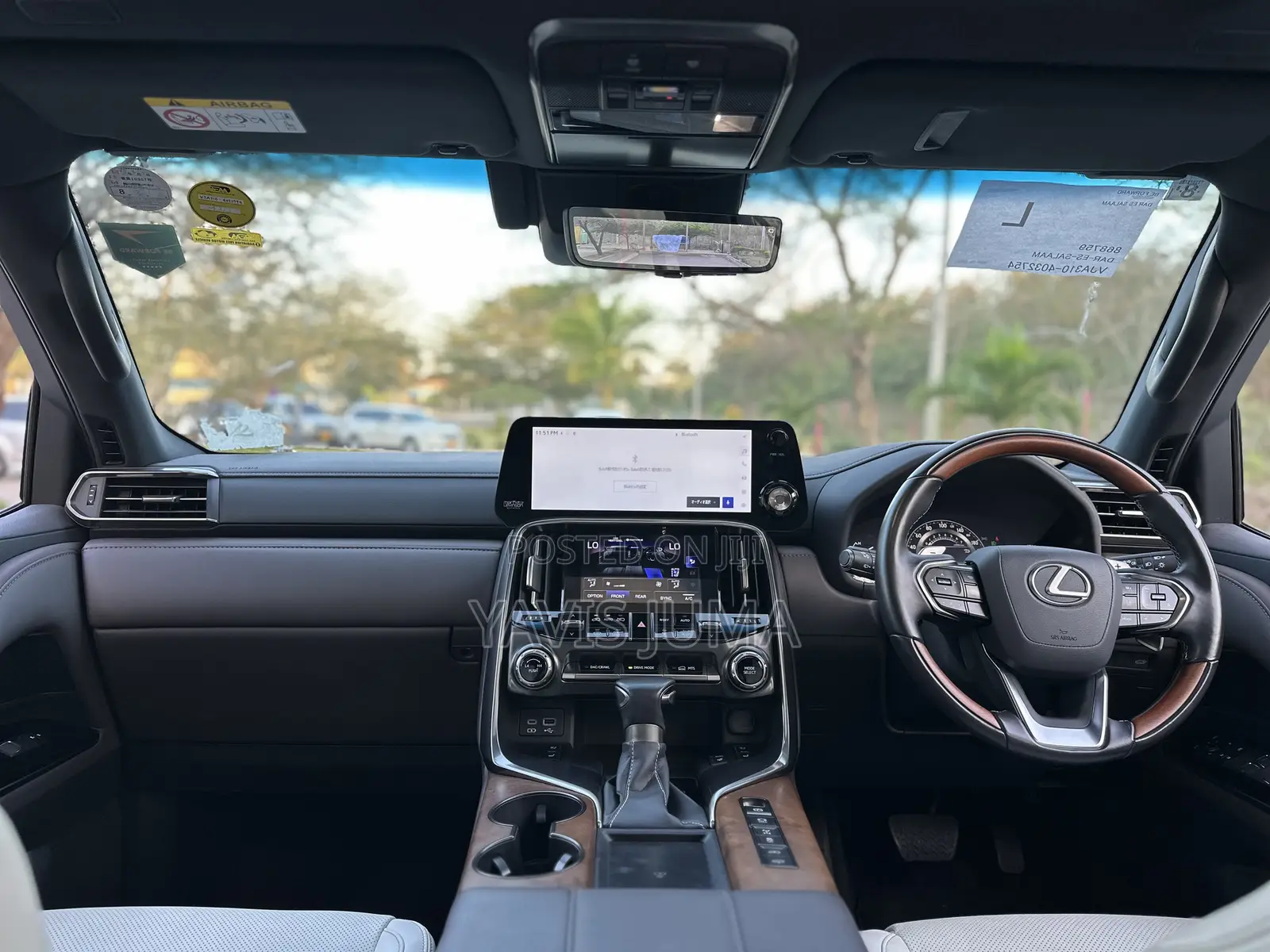 Lexus LX 2025 White