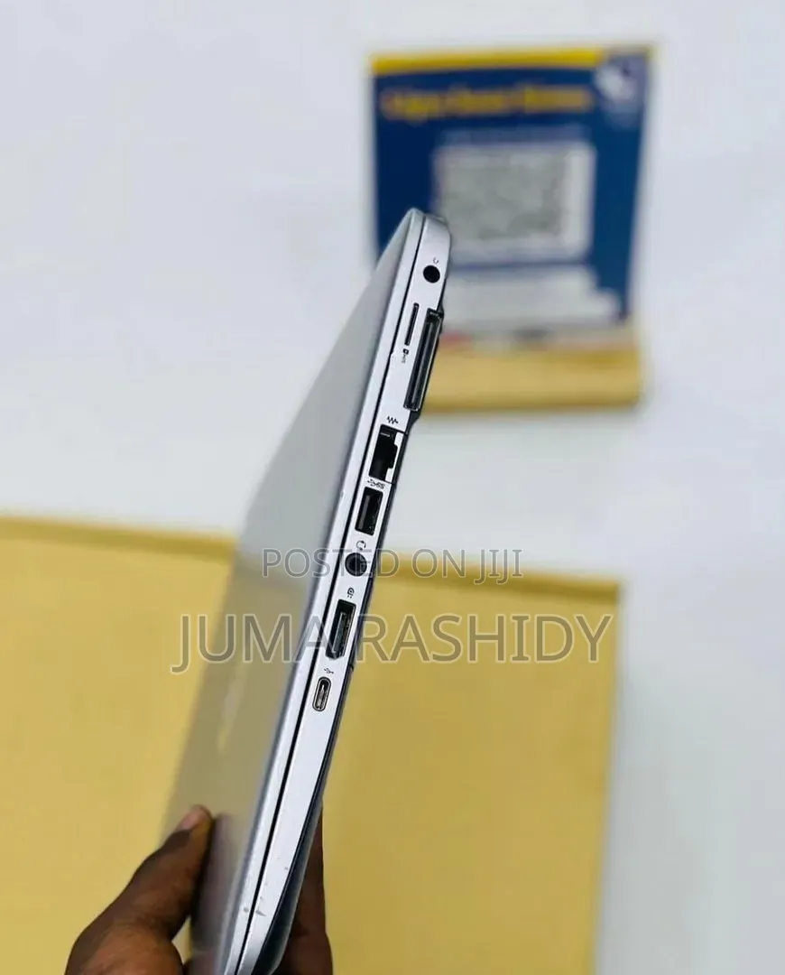 Laptop HP EliteBook 820 G3 8GB Intel Core i5 HDD 256GB