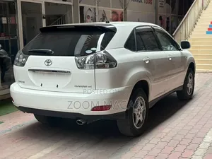 Toyota Harrier 2005 Silver